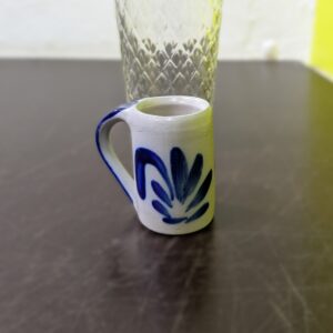 Schnaps Stamper mit Henkel zylindrisch